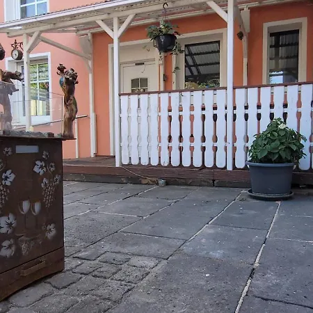 Eduard Апартаменты